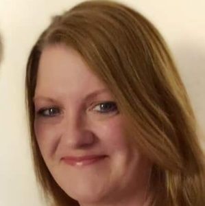 Meet your Posher, Dena